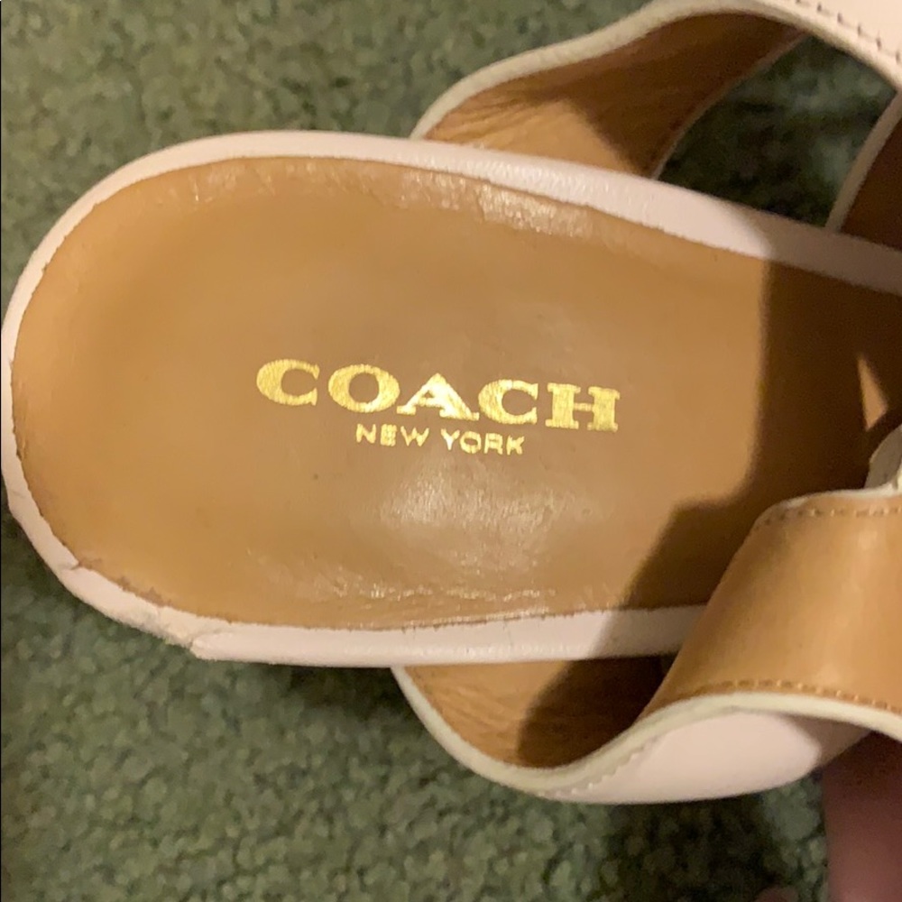 Coach heels - Picture 3 of 4